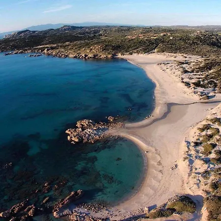 Holiday home Lentischio Vista Mare A 250 Metri Dalla Con Aria Condizionata Lu Pultiddolu